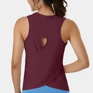 NWT Halara Cutout Crossover Hem Solid Tank Top